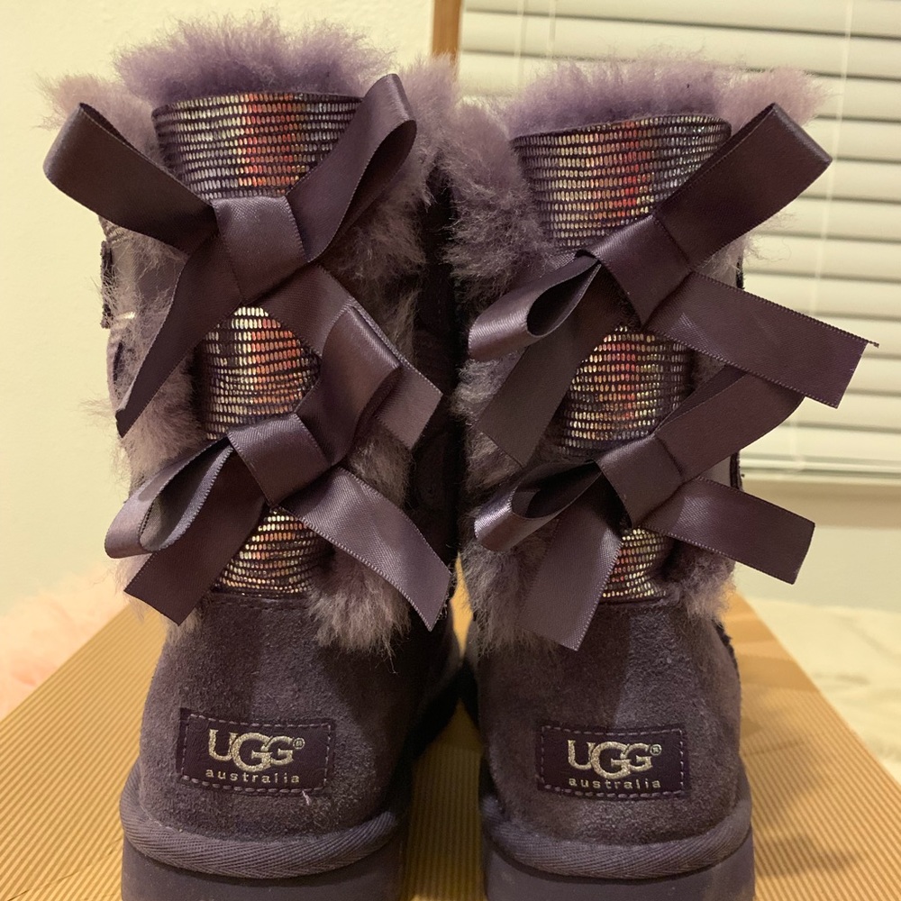 Bailey Bow Lizard UGGs